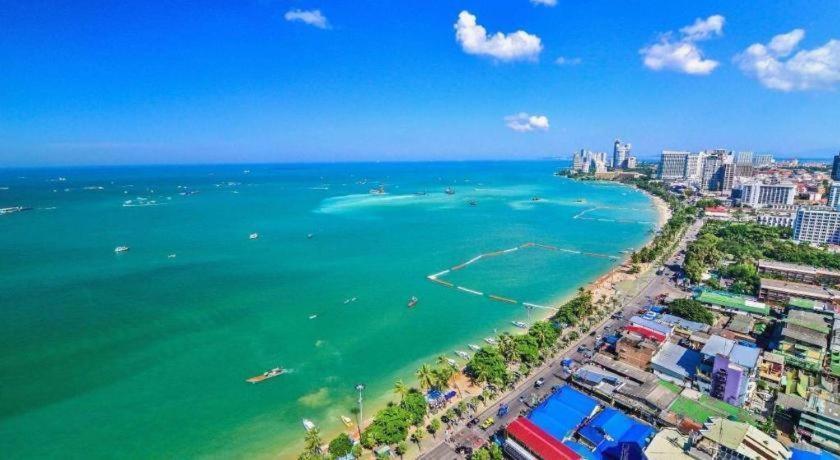 The Park Hotel Pattaya Extérieur photo