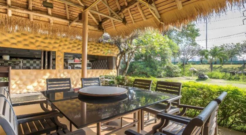 The Park Hotel Pattaya Extérieur photo