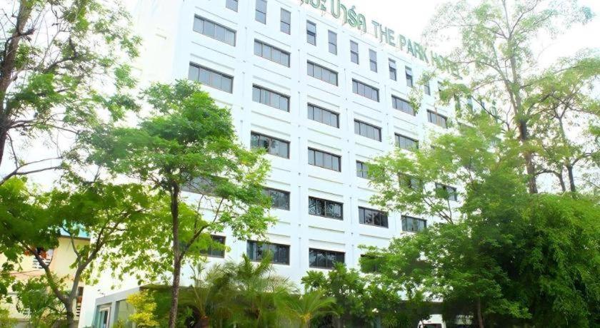 The Park Hotel Pattaya Extérieur photo